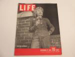 Life Magazine- 11/27/1944- Gertrude Lawrence Cover