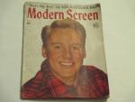 Modern Screen Magazine- 5/.1945- Van Johnson