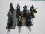 Minature Metal Toy Soldiers-  Medieval Knights 7 pieces