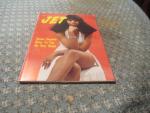 Jet Magazine 12/9/1976 Donna Summer sings to the top